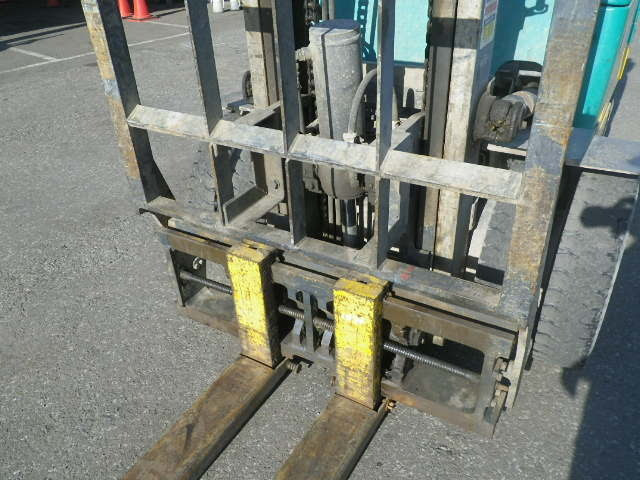 Xe nâng điện Komatsu 3 tấn FB30-11