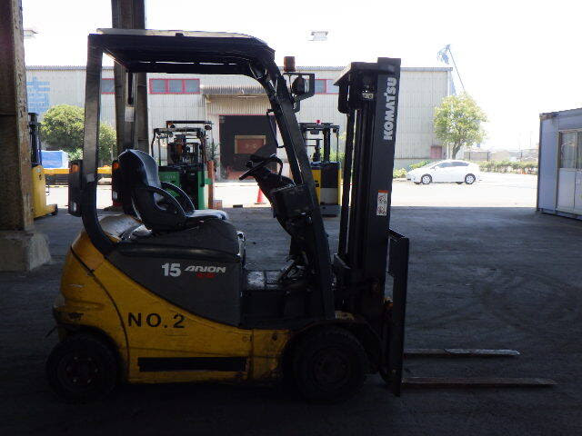 XE NÂNG ĐIỆN 1.5 TẤN KOMATSU FB15-12 842518