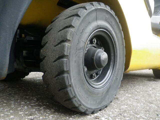 Xe nâng xăng 1.5 tấn FG15T-20 659819