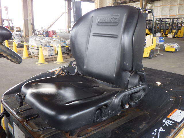 Xe nâng điện Komatsu 2.5 tấn Model: FE25-1 305511