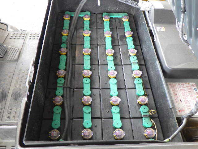 Xe nâng Komatsu 1.0 tấn, model: FB10-12 sx 2018