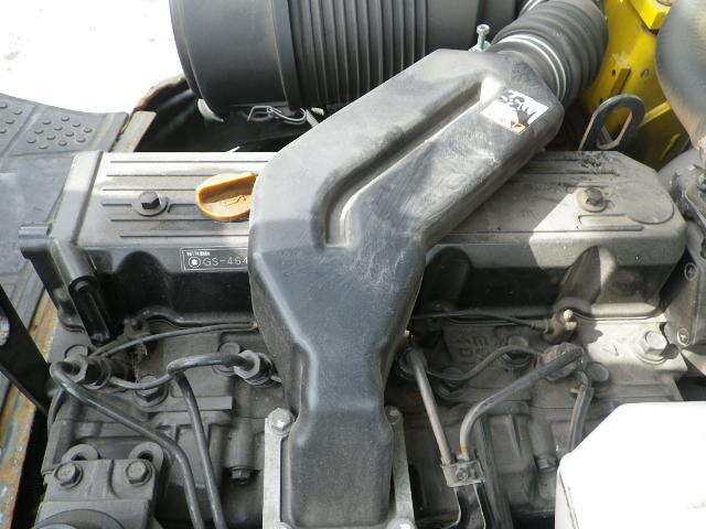 Xe nâng Komatsu 1.8 tấn, FD18T-21 , lốp hơi, số tự động- 203031