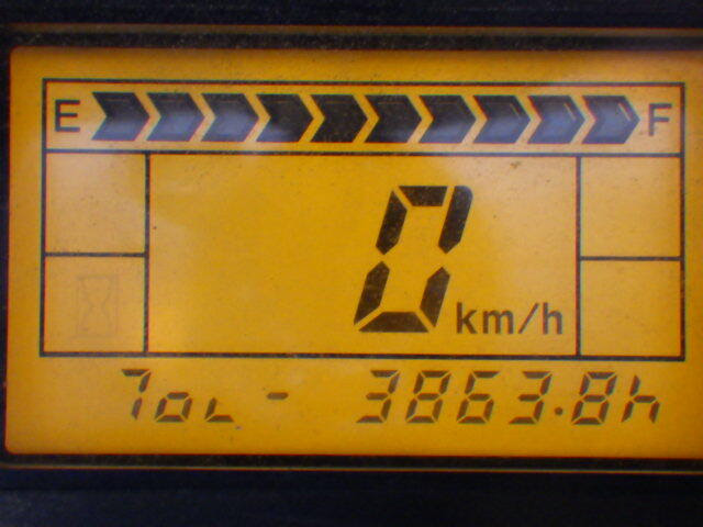 XE NÂNG ĐIỆN 2 TẤN KOMATSU FB20A-12 842851