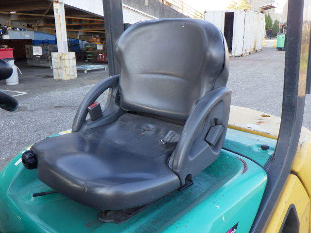 Xe nâng Komatsu 2.5 tấn sx 2006 #721080