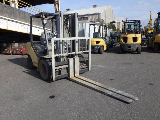 Xe nâng dầu KOMATSU FD35AT-17 #310158