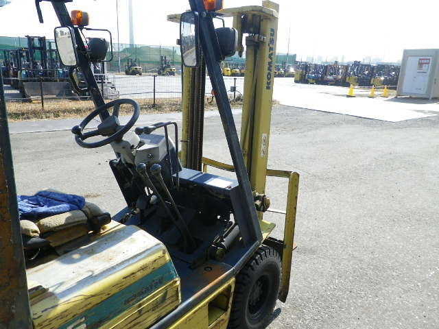 Xe nâng xăng Komatsu 1.5 tấn, model: FG15L-15