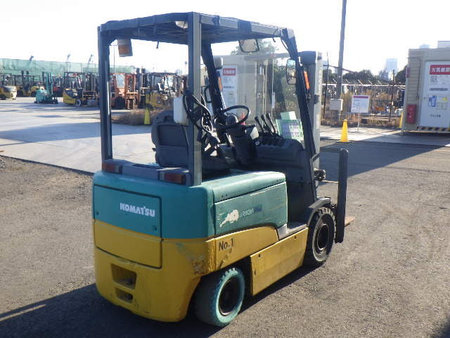 Xe nâng điện 2.5 tấn Komatsu model FB25EX-11 serial 816388
