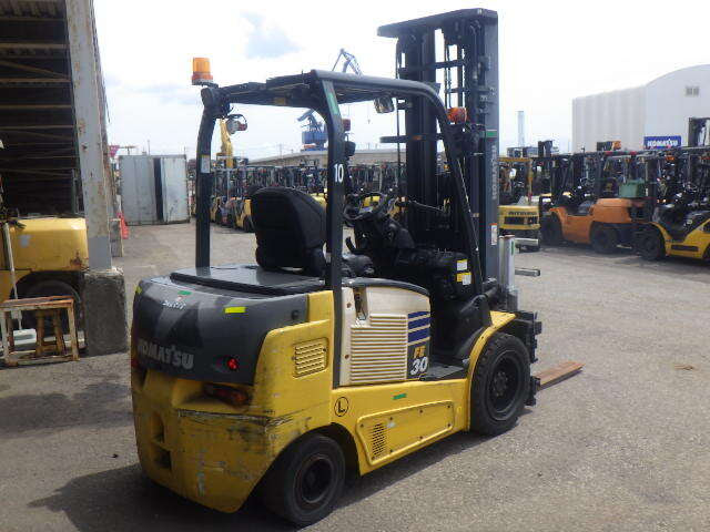 Xe nâng điện Komatsu 3.0 tấn FE30-1 (301474) sản xuất năm 2015
