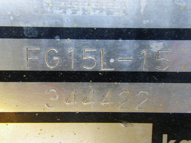 Xe nâng xăng Komatsu 1.5 tấn, model: FG15L-15