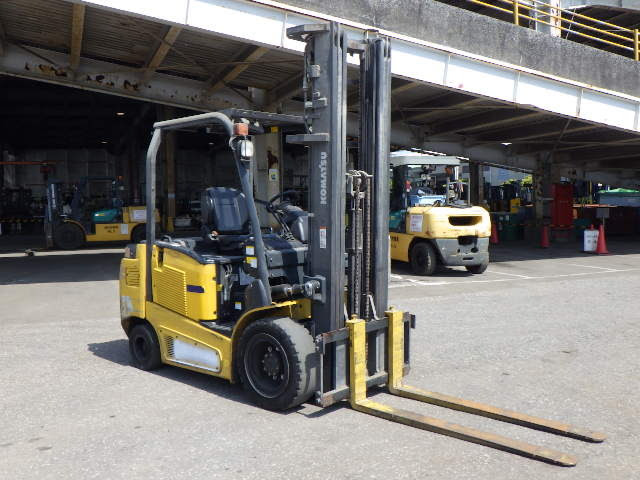 Xe nâng điện Komatsu 3.0 tấn FE30-1