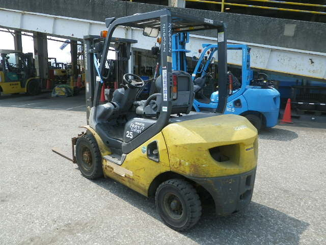 Xe nâng dầu Komatsu 2.5 tấn #324789