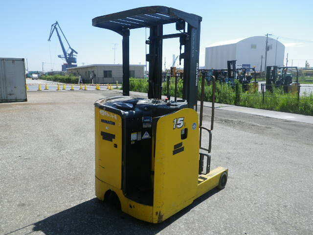 XE NÂNG ĐIỆN ĐỨNG LÁI 1.5 TẤN KOMATSU FB15RLF-15 150901