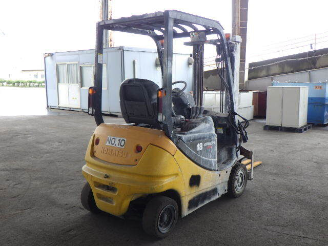 Xe nâng điện Komatsu 1.8 tấn FB18-12 845803