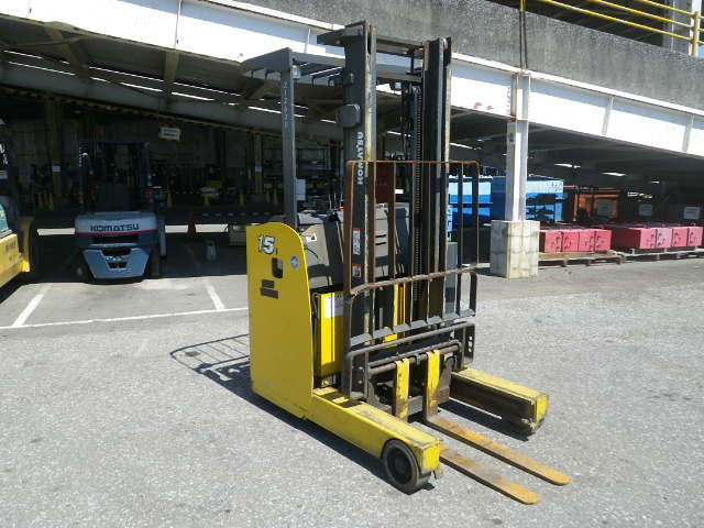 XE NÂNG ĐIỆN ĐỨNG LÁI 1.5 TẤN KOMATSU FB15RLF-15 150901