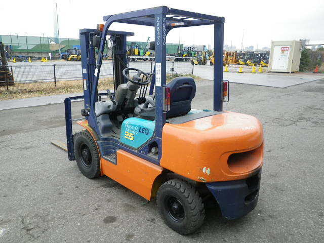 Xe nâng xăng gas 2.5 tấn FG25C-12