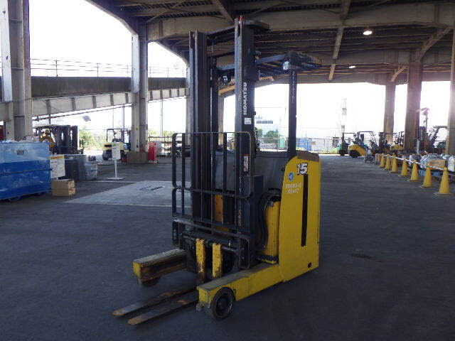 XE NÂNG ĐIỆN ĐỨNG LÁI 1.5 TẤN KOMATSU FB15RLF-15 155037