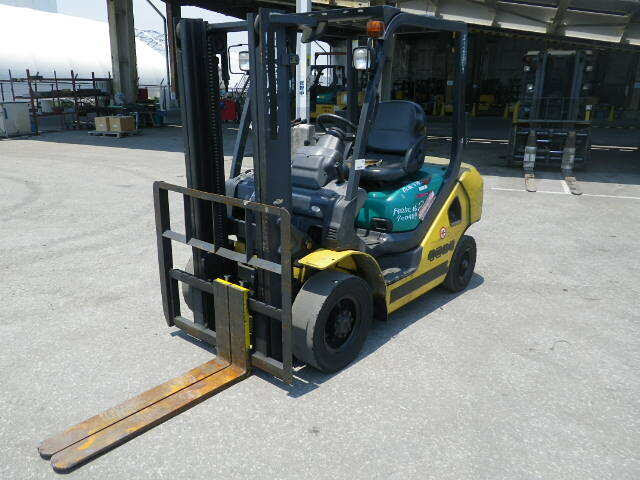 XE NÂNG DẦU 2.5 TẤN KOMATSU FD25C-16 700489