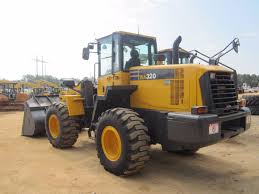 Xúc lật Komatsu WA320-6