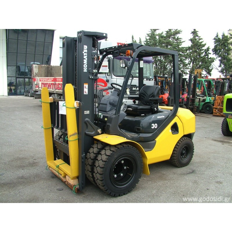 Cho thuê xe nâng diesel Komatsu mới 100% và qua sử dụng.