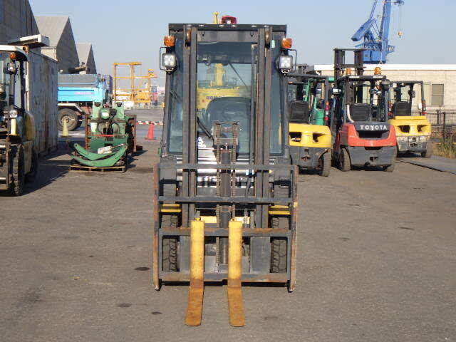 Xe nâng dầu 1.5 tấn Komatsu FD15T-21/208449