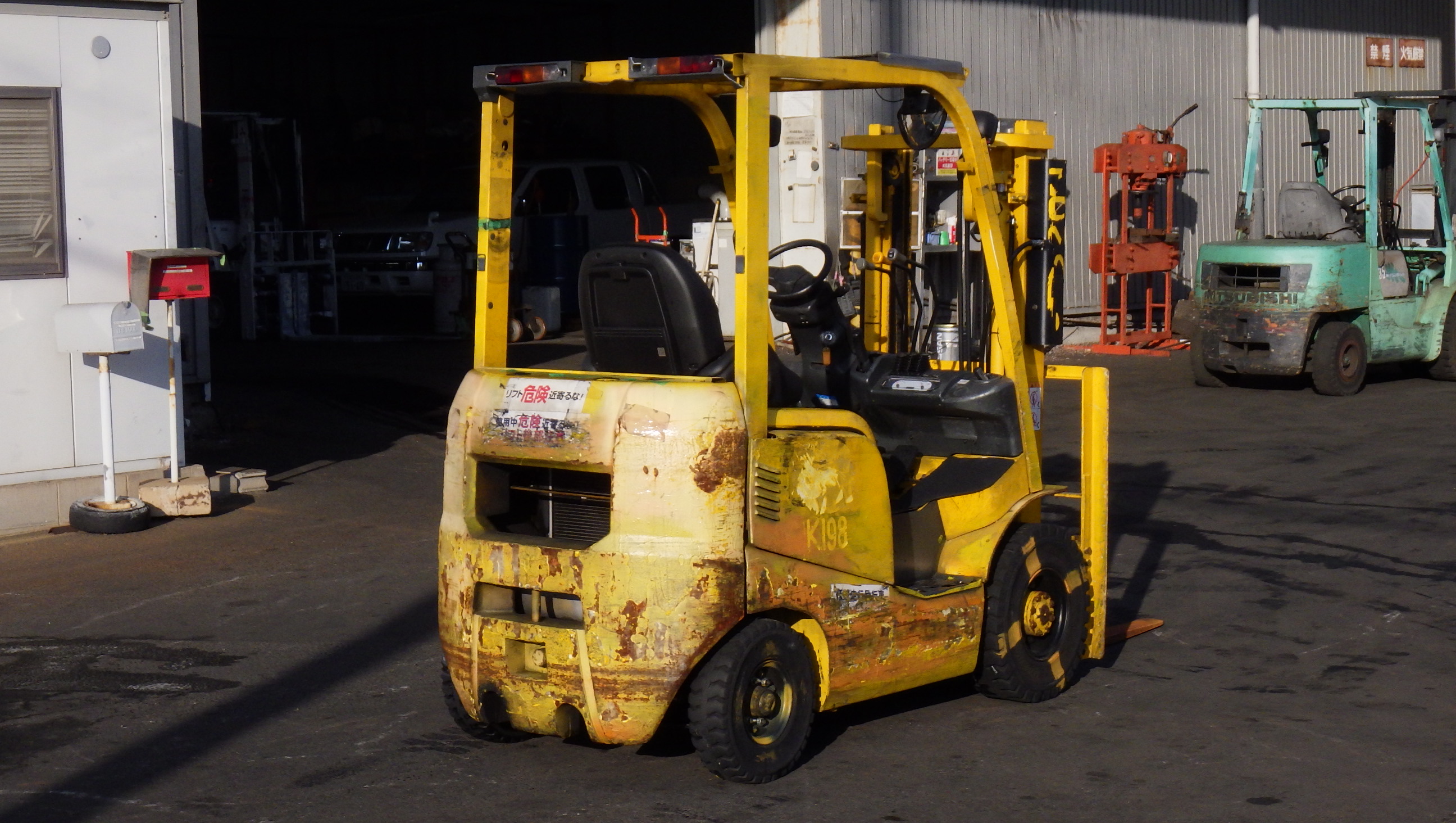 Xe nâng dầu 1.5 tấn UNICARRIERS FD15T14 /0R700734