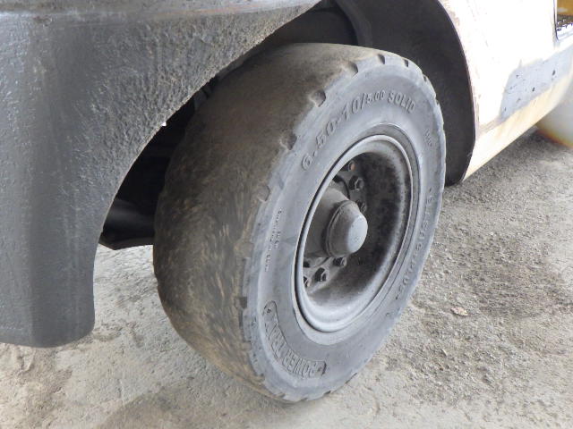 Xe nâng dầu 3.0 tấn Komatsu FD30T-17 serial 320594