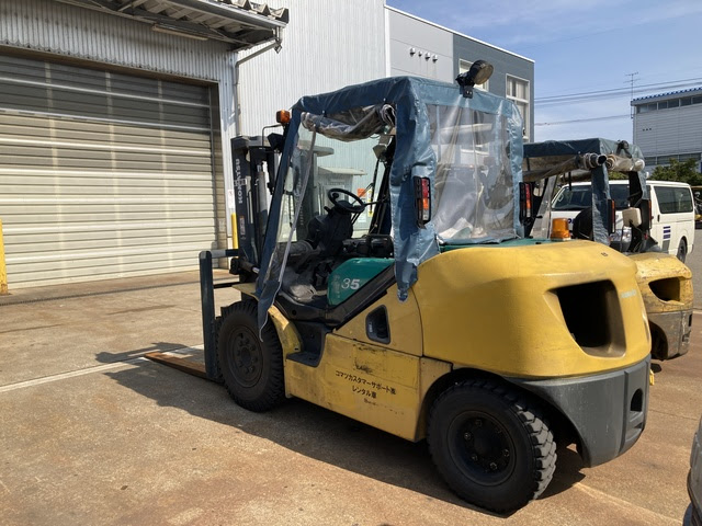 Xe nâng dầu 3.5 tấn Komatsu FD35T-10/135310