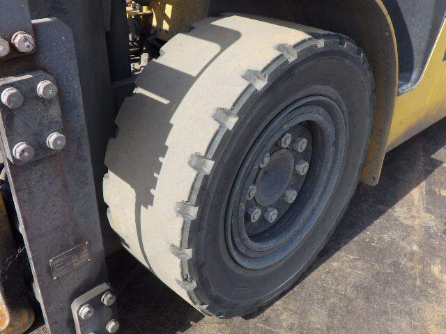 Xe nâng dầu 4.0 tấn Komatsu FH40-2 serial 141153