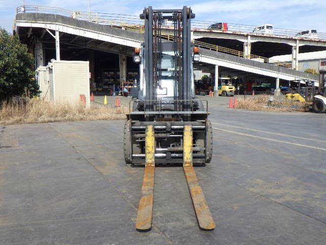 Xe nâng dầu 4.0 tấn Komatsu FH40-2 serial 141153