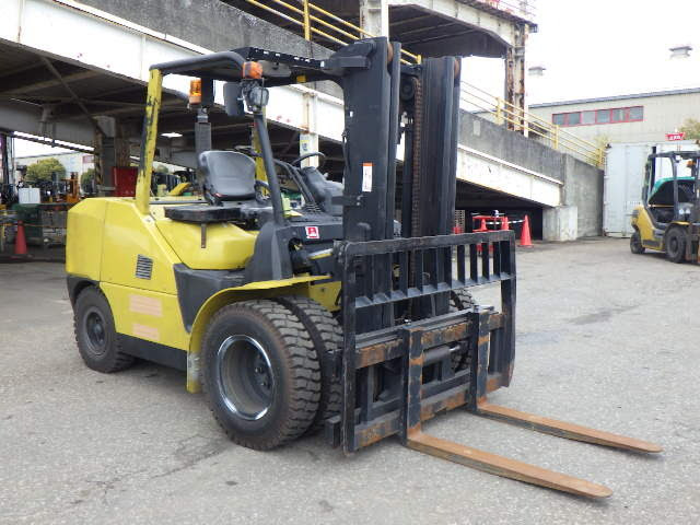 Xe nâng dầu 4.5 tấn Komatsu FH45-1/138213