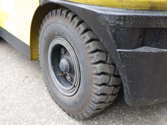 Xe nâng dầu 4.5 tấn Komatsu FH45-1/138213