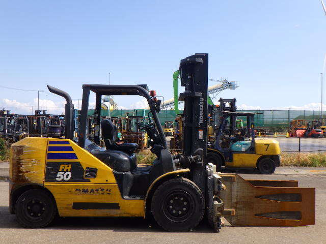 Xe nâng dầu 5.0 tấn Komatsu FH50-2/141903