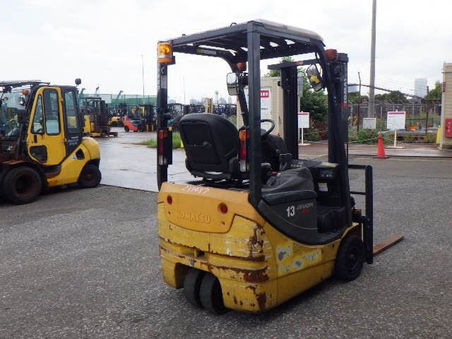 Xe nâng điện 1.3 tấn Komatsu FB13M-12 serial 830234