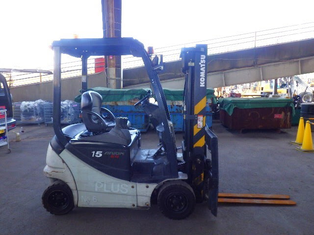 Xe nâng điện 1.5 tấn Komatsu FB15-12/833973