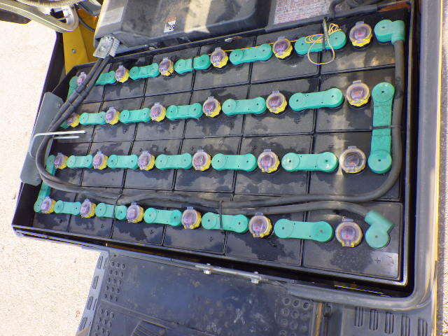 Xe nâng điện 1.8 tấn Komatsu model FB18-12 serial 846770