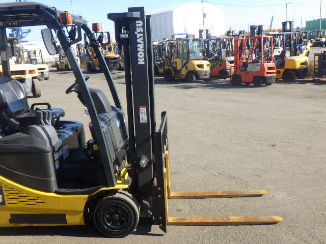 Xe nâng điện 1.8 tấn Komatsu model FE18-1 serial 400206