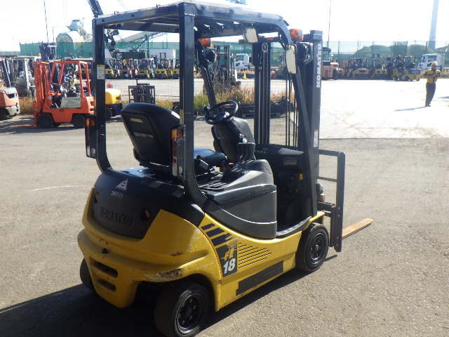 Xe nâng điện 1.8 tấn Komatsu model FE18-1 serial 400206