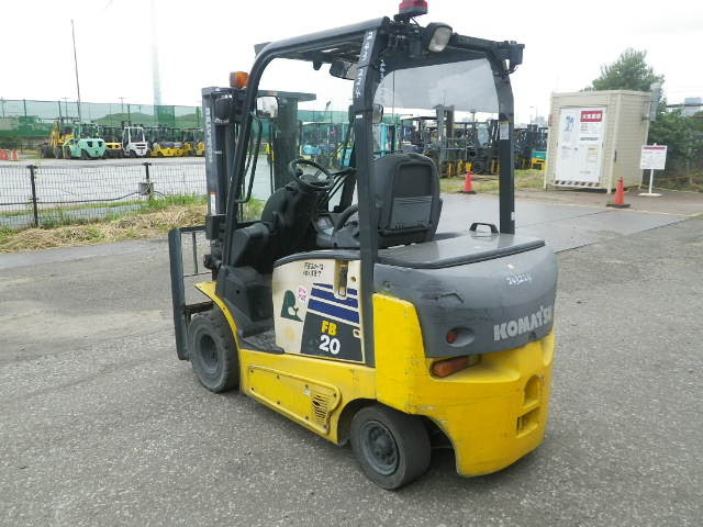 Xe nâng điện 2.0 tấn Komatsu FB20-12 serial 101587