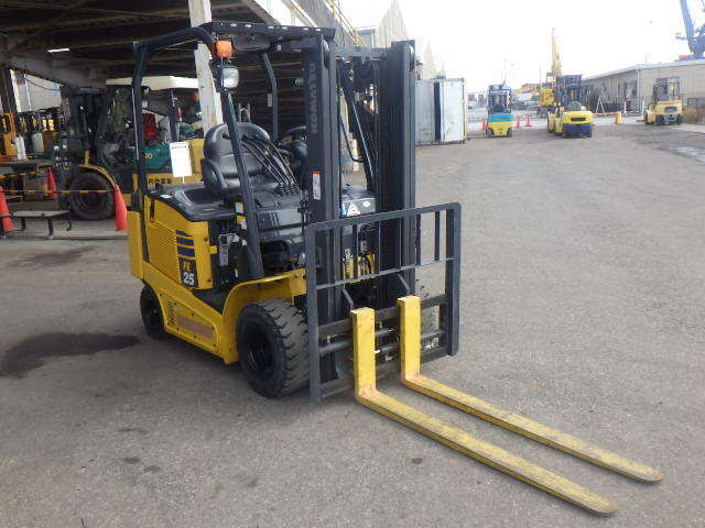 Xe nâng điện 2.5 tấn Komatsu FE25-1 serial 301210