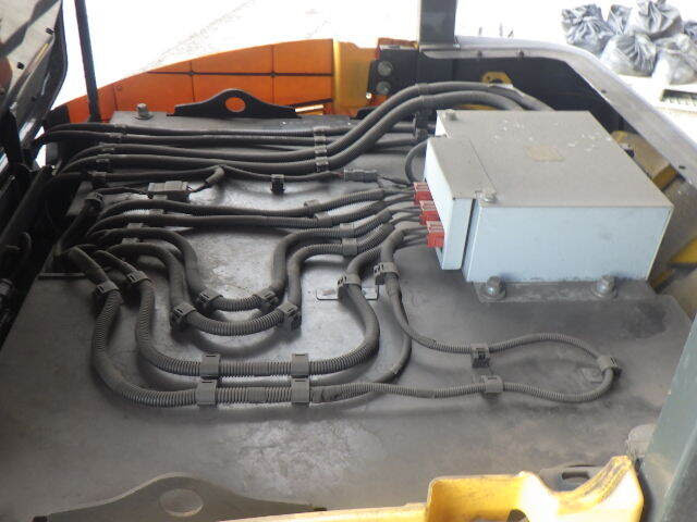 Xe nâng điện 2.5 tấn Komatsu FE25-1/303613