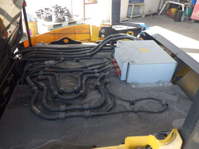 Xe nâng điện 2.5 tấn Komatsu FE25-1 serial 303833