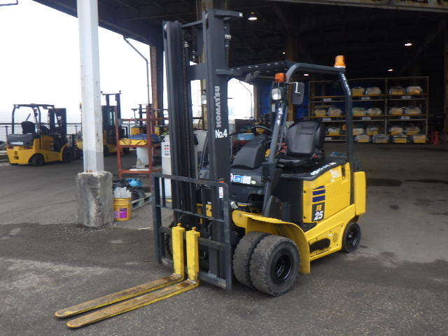 Xe nâng điện 2.5 tấn Komatsu FE25-1 serial 305562