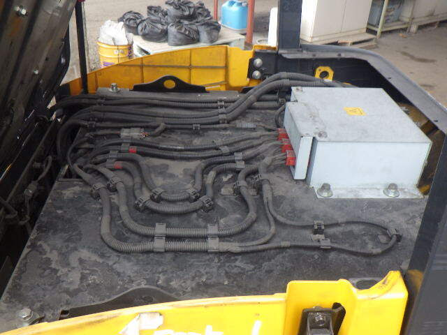 Xe nâng điện 2.5 tấn Komatsu FE25-1 serial 305562