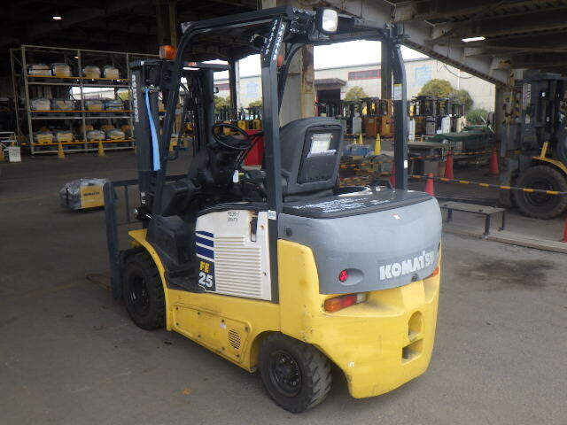 Xe nâng điện 2.5 tấn Komatsu FE25-1/305653