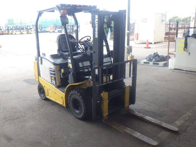 Xe nâng điện 2.5 tấn Komatsu FE25-1/305653