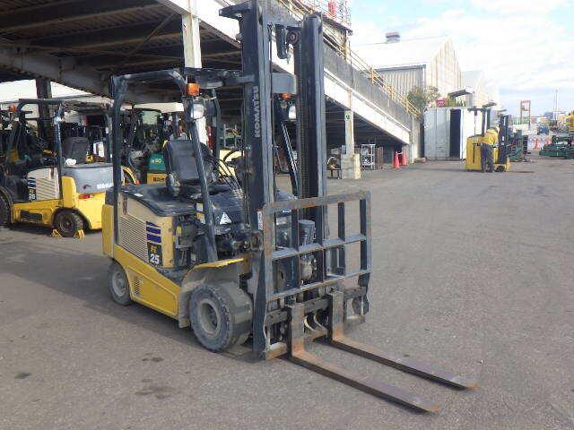 Xe nâng điện 2.5 tấn Komatsu FE25-1/309853