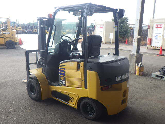 Xe nâng điện 2.5 tấn Komatsu FE25-1/310090