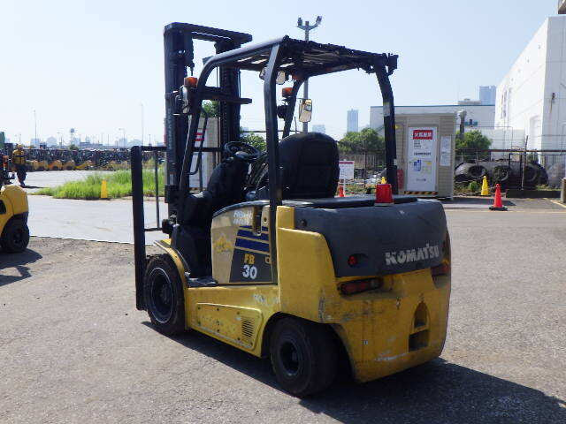 Xe nâng điện 3.0 tấn Komatsu FB30-12/101239