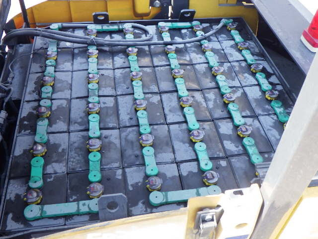 Xe nâng điện 3.0 tấn Komatsu FB30-12/101239