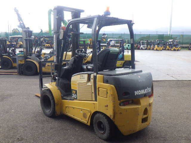 Xe nâng điện 3.0 tấn Komatsu FE30-1/301602